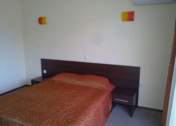 فندق Rusalka كيتن