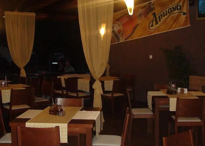 فندق Rusalka كيتن